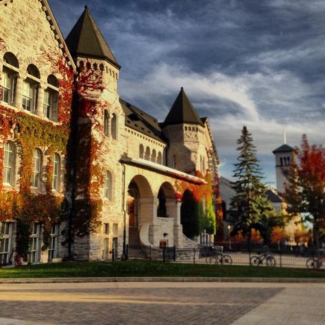 Happy Canadian Thanksgiving from Queen's University this morning! Queens University Kingston, Guelph University, Happy Canadian Thanksgiving, Queens University, Character Collage, University Aesthetic, Canadian Thanksgiving, University Of Ottawa, Queen's University