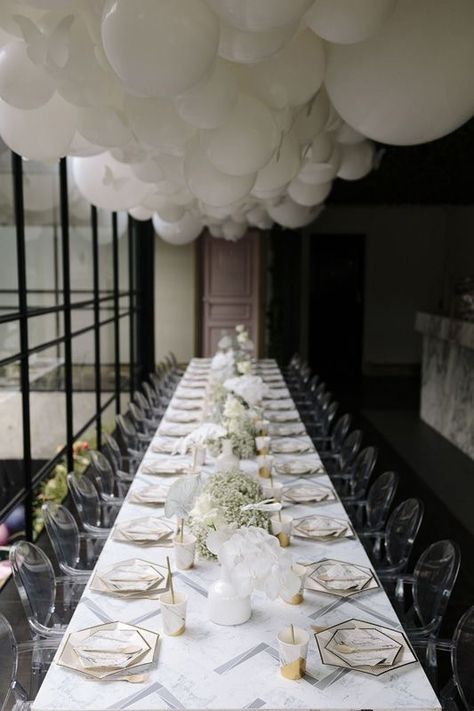 All White Party Food, All White Birthday Dinner, All White Birthday Party Ideas, Elegant Birthday Decorations, All White Dinner Party, White Bridal Shower Decorations, White Theme Birthday Party, All White Birthday Party, White Birthday Decorations