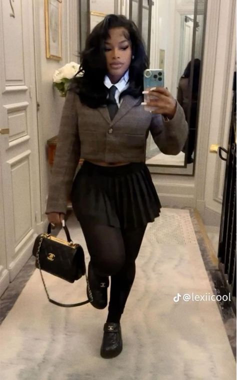 Cardigan Skirt Outfit Black Women, Preppy Outfits Business Casual, Clueless Aesthetic Black Women, Dress For Success Outfits, Dress Up Outfits Black Women, Hillary Banks Outfits, Fall Graduation Outfit, Cute Professional Outfits, Clueless Fashion