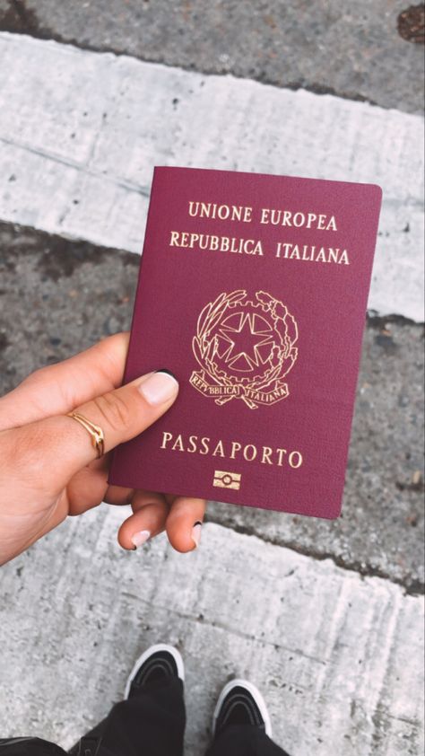 Italian Passport Aesthetic, Italian Passport, Passport Aesthetic, Inktober 2024, Passport Pictures, Passport Online, Manifesting Vision Board, Italian Phrases, Passport Photo