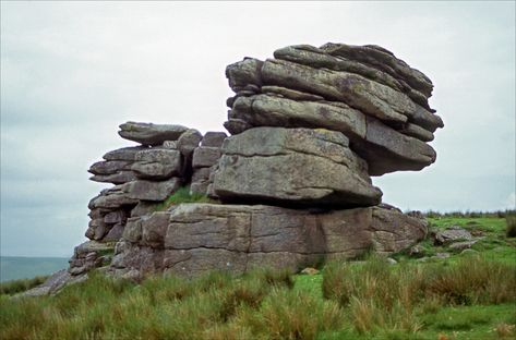 Rock Formations Landscape, Rock Reference Photo, Rocks Formation, Floating Rocks, Rock Reference, Objects To Draw, Mountain Texture, Boulder Rock, Apocalypse Landscape