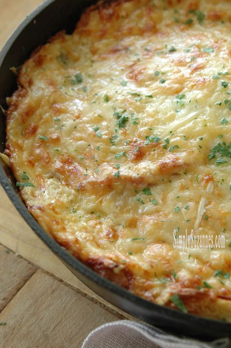 Breakfast And Brunch, Ham And Cheese Sandwich, Brunch Dishes, Baked Ham, Ham Recipes, French Cooking, Quiche Recipes, Easy Casserole Recipes, Breakfast Recipes Casserole