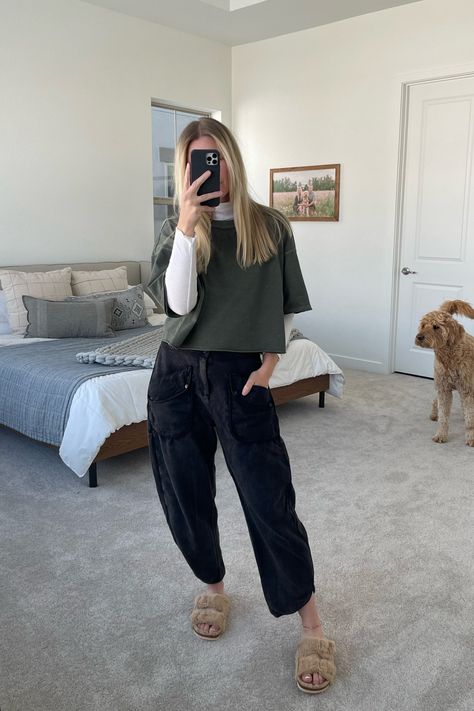 Free People Timko Pants, Black Long Sleeve Layered Outfit, Black Long Sleeve Under Shirt Outfit, Long Sleeve Under Short Sleeve Outfit, Long Sleeve Short Sleeve Layer Outfit, Layered Long Sleeve Outfit, Long Sleeve Layered Outfit, Long Sleeve With Tshirt Over Outfit, Tshirt Over Long Sleeve Outfit