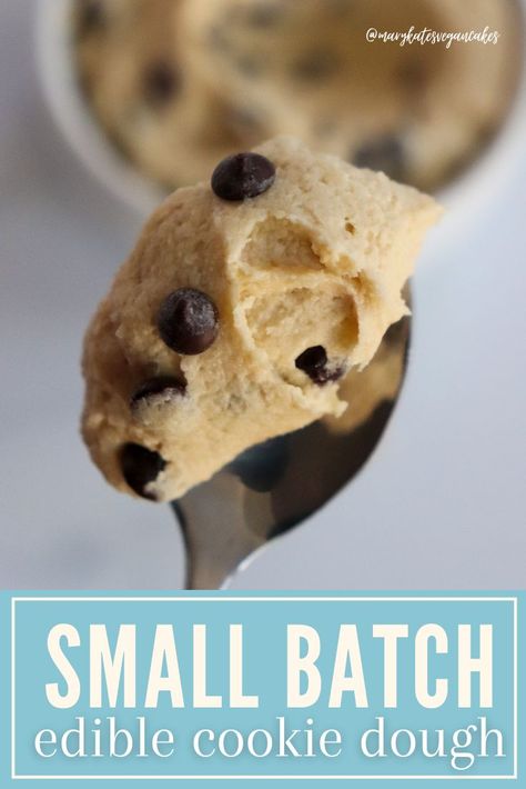 This recipe is perfect for when you want a little bowl of cookie dough to eat yourself or for decorating cakes or cupcakes. #vegan #veganrecipes #vegandesserts #vegandessertrecipes #vegandessert #vegancookiedough #cookiedough #ediblecookiedough Simple Cookie Dough Recipe, Easy Cookie Dough, Small Batch Cookies, Egg Free Cookies, Vegan Cream Cheese Frosting, Cookie Dough Frosting, Cookie Dough To Eat, Edible Cookie Dough Recipe, Cookie Dough Recipe