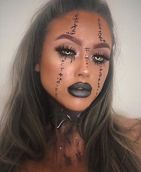 🌹Ꮲɪɴᴛᴇʀᴇsᴛ|@sɴᴇᴀᴋᴇʀ ʙᴀᴇ Fete Emo, Makeup Zombie, Fantasy Make-up, Halloween Make-up Looks, Halloweenský Makeup, Holloween Makeup, Creepy Halloween Makeup, Cute Halloween Makeup, Halloween Makeup Pretty