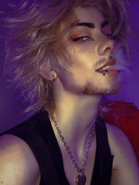 Keigo Takami Realistic, Keigo Takami Cosplay, Hands Pinned Over Head, Hawks Cosplay, Dabi Cosplay, Keigo Takami, Mha Cosplay, Cosplay Boy, Snk Cosplay