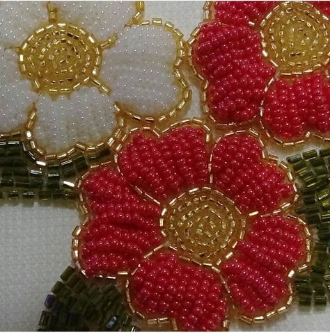 Tambour Beading, Hand Beaded Embroidery, Tambour Embroidery, Motifs Perler, Bead Embroidery Tutorial, Bead Embroidery Patterns, Hand Work Embroidery, Pola Sulam, Embroidery Flowers Pattern