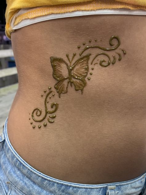 Rib Henna Tattoo, Waist Henna Design, Henna On Stomach, Belly Button Henna, Back Henna Designs Spine, Henna Designs Butterfly, Hip Henna, Stomach Henna, Summer Henna Designs