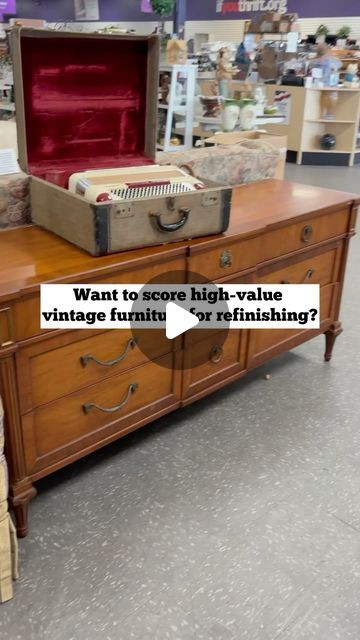 Julia • Flying Dutchman Furniture • Furniture Flip Tips & DIY on Instagram: "Thrifting for furniture? Here’s how to spot those hidden gems!  First, SAVE this for later because you’re going to want to refer to it next time you hit the thrift store 🛒  If you’re on the hunt for furniture to flip, knowing which time periods and brands to target can make all the difference. Here are some popular eras and brands that are goldmines for refinishing:  - **Mid-Century Modern (1950s-1960s)**: Look for brands like Drexel, Lane, Broyhill, and American of Martinsville. These pieces are known for their clean lines, walnut finishes, and sleek designs. When sourcing, check for solid wood construction, original hardware, and those classic tapered legs. Also known as “MCM,” some of these pieces have a cult Thrift Flip Furniture, Heywood Wakefield, Furniture Flip, Time Periods, Flying Dutchman, Thrift Flip, Colonial Revival, Baker Furniture, Thrift Finds