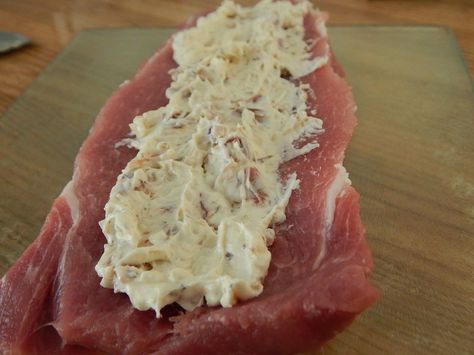 Herb & garlic cream cheese and bacon stuffed pork tenderloin – Drizzle Me Skinny! Garlic Cream Cheese, Cooking Pork Tenderloin, Stuffed Pork Chops, Stuffed Pork, Pork Loin Recipes, Tenderloin Recipes, Pork Tenderloin Recipes, Stuffed Pork Tenderloin, Pork Dishes