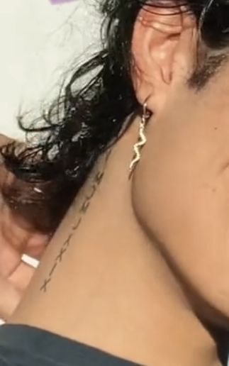 Vertical Neck Tattoo, Neck Tattoo, Ear Tattoo, Behind Ear Tattoo, I Tattoo, I Want, Tattoos