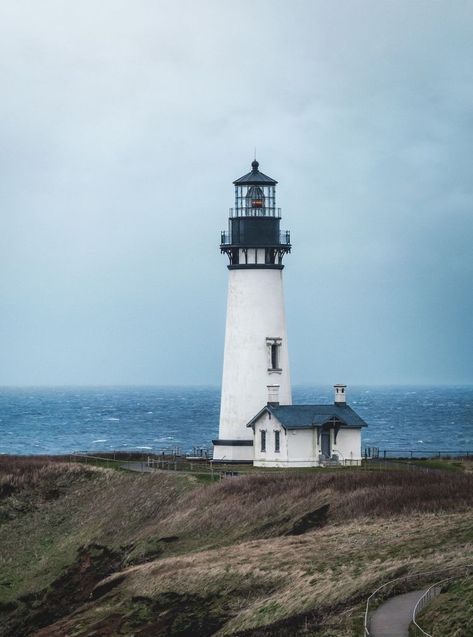 Lighthouse Reference, Lighthouse In A Storm, Lighthouse Aesthetic, Blue Lighthouse, Sea Lighthouse, Lighthouse Photography, Kansas City Kansas, Whatsapp Wallpapers Hd, Lighthouse Beach