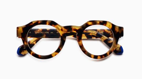 Etnia Barcelona > Eyewear > BRUTA4 O HV Etnia Barcelona Eyewear, Eyeglass Aesthetic, Stylish Glasses For Men, Glasses Inspiration, Glasses Trends, Round Glasses Frames, Four Eyes, Cool Glasses, Fashion Eye Glasses