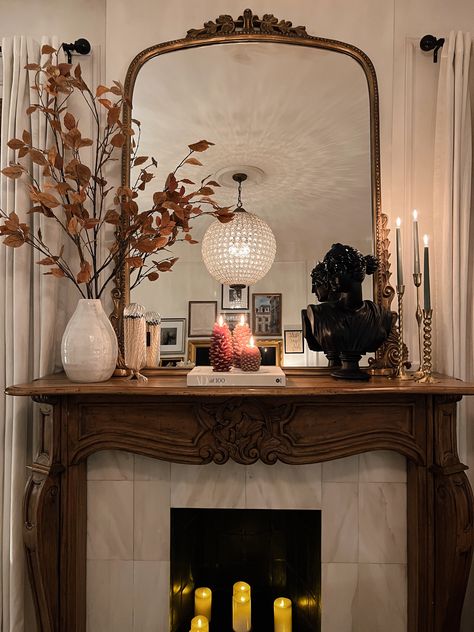 Fire Mantle Decor, Faux Fireplace Mantels, Yellow Leaf, Retro Living Rooms, Fall Table Decor, Halloween Home Decor, Mantle Decor, Living Room Inspo, Fireplace Decor