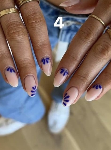 Blue Mamma Mia Nails, Blue Flower Almond Nails, Oval Vacation Nails, French Tip Nails With Blue Design, Europe Nails Travel Summer, Blue Mediterranean Nails, Coastal Summer Nails, Nail Art Ete 2020, Blue And Nude Nail Designs