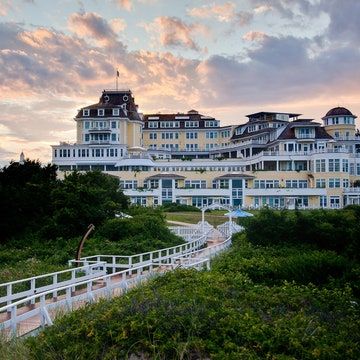 Watch Hill Rhode Island, Rhode Island Travel, Palm Beach Resort, Seaside Hotel, Best Weekend Getaways, Ocean House, Coastal Grandmother, Newport Rhode Island, Conde Nast Traveler