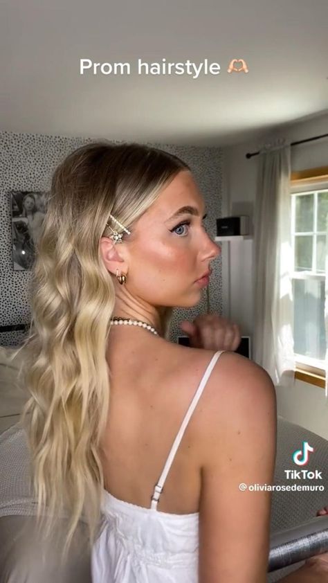 Sleek Prom Hair, Prom Hair Tutorial, Cute Prom Hairstyles, Hairstyle Videos, Formal Hairstyles For Long Hair, Prom Hairstyle, Simple Prom Hair, Ball Hairstyles, Prom Hairstyles For Short Hair