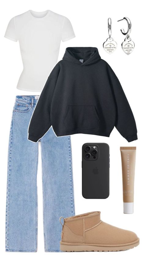 Hoodie And Jeans Outfit Aesthetic, Ugg Minis Outfits, Outfit Inspo With Jeans, Light Jeans Outfit Winter, Sweatpants Outfit Fall, Grey Hoodie Outfit, Outfit Ugg, Outfit With Uggs, 6th Form