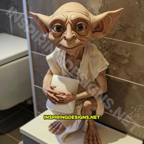 These Dobby Toilet Paper Holders Give Your Bathroom a Magical Helper Harry Potter Theme Bathroom, Harry Potter Bathroom Ideas, Harry Potter Bathroom Decor, Hogwarts Bathroom, Harry Potter Interior Design, Toilet Paper Holder Ideas, Harry Potter Interior, Harry Potter Decor Ideas, Ravenclaw Bedroom