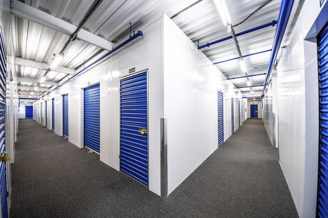 Storage Unit Photoshoot, Blender Room, Pods Moving, Commercial Photoshoot, Storage Unit Design, Storage Business, Metal Storage Containers, Self Storage Units, Warehouse Design