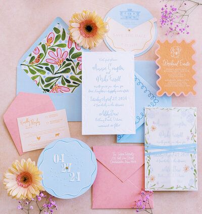 Wildflower Wedding Invitation Suite, Spring Floral Wedding Invitations, Wedding Invite Colorful, 2024 Wedding Invites, Spring Wedding Stationary, Colorful Wedding Invitation Suite, Wedding Invitation Colorful, Colorful Wedding Invites, Eclectic Wedding Invitations