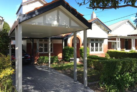 Mr Carports are carport builders Single Carport, Building A Carport, Timber Posts, Roof Styles, Gable Roof, What Do You See, Front Of House, Flat Roof, Outdoor Design