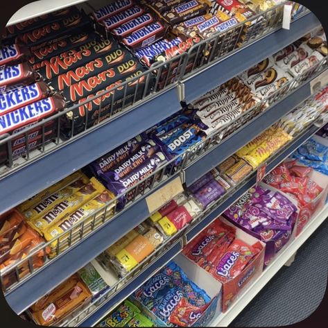 Corner Shop Aesthetic, Aesthetic Sweets, Uk Sweets, American Drinks, Chocolate Stores, Corner Shop, Shop Aesthetic, Slim Fast, Chocolate Shop