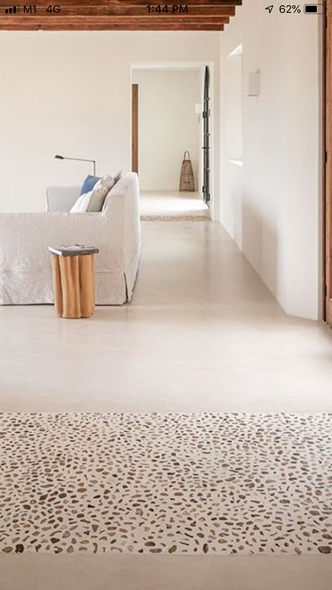 Microcement Floor, Italian Style Home, Pebble Floor, Concrete Interiors, Bathroom Design Trends, Deco Bathroom, Kitchen Room Design, Industrial House, Painted Floors