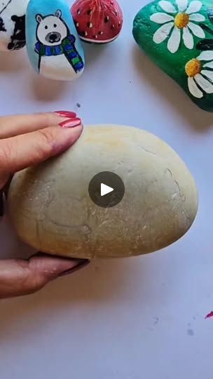 Bears Painting, Rock Painting Tutorial, Painted Rocks Craft, Rock Painting Art, Painting Tutorials, Rock Crafts, Cute Bears, Rock Painting, Painting Tutorial