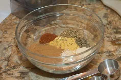 Beef Bouillon Recipe, Beef Bouillon Powder, Bouillon Recipe, Fajita Spices, Homemade Dry Mixes, Vegan Beef, Spiced Beef, Healthy Beef, Diy Spices