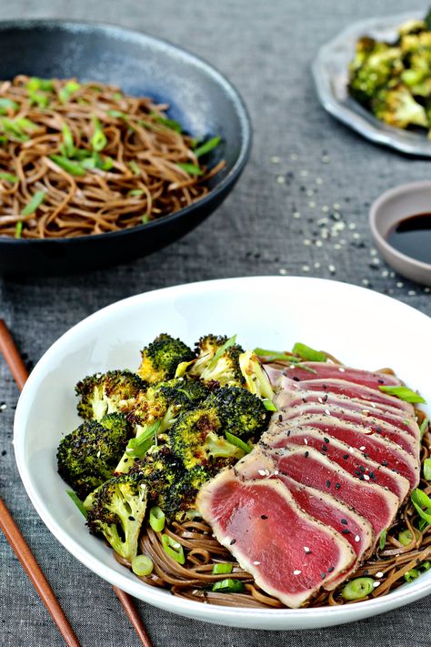 Seared Tuna with Soba Noodle & Sesame Roasted Broccoli | @foodiephysician Tuna Noodles, Tuna Dinners, Ahi Tuna Steak, Tuna Steak Recipes, Steak And Broccoli, Tuna Steak, Seared Ahi, Soba Noodle, Seared Tuna