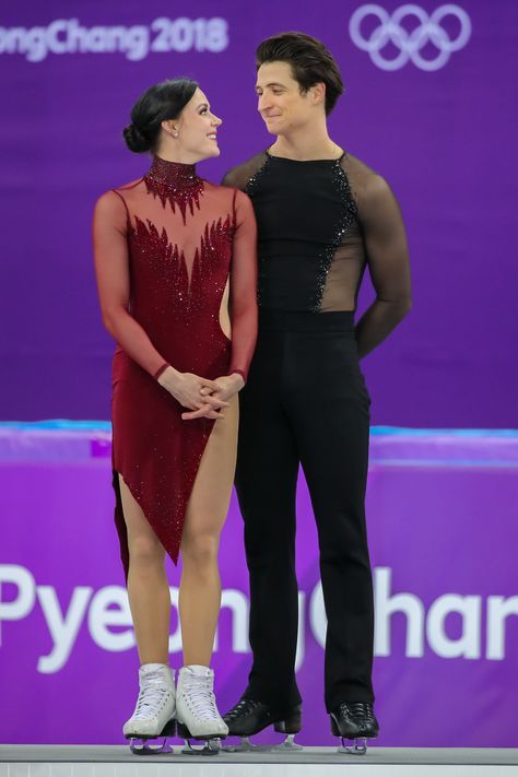 Tessa & Scott win gold medal in PyeongChang 2018 Olympics #virtuemoir Virtue And Moir, Tessa Virtue Scott Moir, Tessa And Scott, Tessa Virtue, Scott Moir, Jack And Elizabeth, Skirt Inspiration, Ice Skating Dresses, Winter Olympic Games