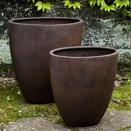 Tall Lightweight Oval Indoor/Outdoor Planter - Rust (Set of 2) Vasos Vintage, Campania International, Planters For Sale, Potted Plants Outdoor, Rustic Planters, Fiberglass Planters, House Outdoor, Hanging Plants Indoor, Patio Planters