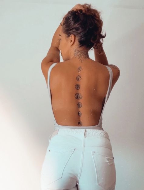 Chakra Moon Phases Tattoo, Moonphase Tattoo, Chakra Spine Tattoo, Chakra Tattoo Spine, Tattoo Down Spine, Moon Phases Tattoo, Chakra Tattoo, Spine Tattoo, Spine Tattoos For Women