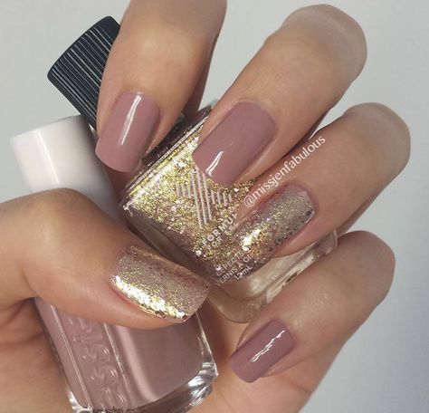 ✨Nail Inspiration✨ Mauve Nails, Gold Nail, Pretty Nail Designs, Pearl Nails, Opi Nails, Bling Nails, Creative Nails, Nail Polish Colors, Love Nails