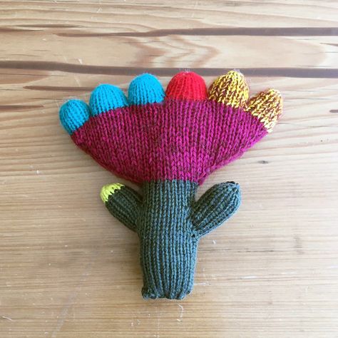 Pattern To Knit Polish Folk Art Flowers | KnitHacker Polish Knitting Patterns, Toronto Home, Polish Folk Art, Polish Folk, Folk Art Flowers, The Cafe, Knit Picks, Art Flowers, Knitting Needles