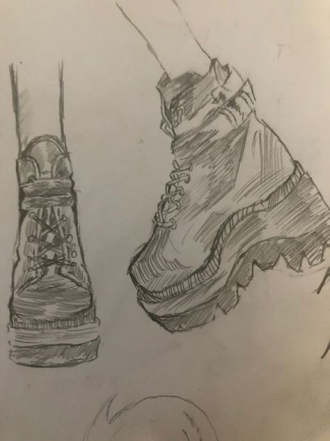 Stylized Shoes Drawing, Big Shoe Art Style, Cool Boots Drawing, Chunky Boots Drawing, Emo Shoes Drawing, Front View Shoes Drawing, Platform Boots Drawing Reference, Platform Boots Drawing, How To Draw Boots Front View