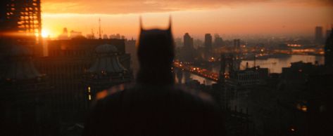 Reincarnating Gotham City: The Ever-Changing Architecture of Batman Transformers Film, James Gordon, Batman Film, Matt Reeves, Bob Kane, Paul Dano, Ezra Miller, Univers Dc, Val Kilmer