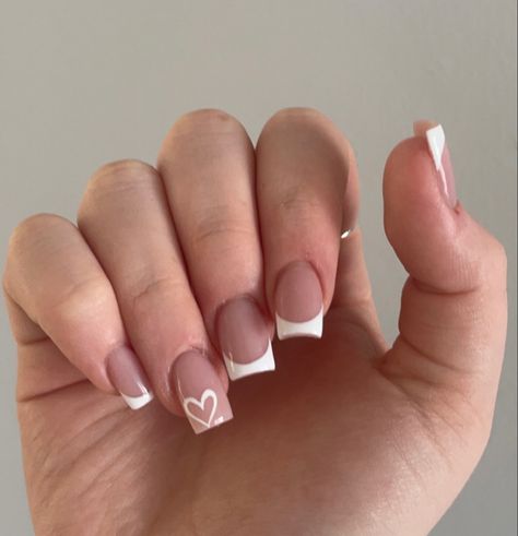 Nail Ideas Pink, Winter Nails Christmas, Nails January, Old Money Nails, Nails Valentines Day, January Nail, January Nail Designs, French Tip Gel Nails, Pink Tip Nails