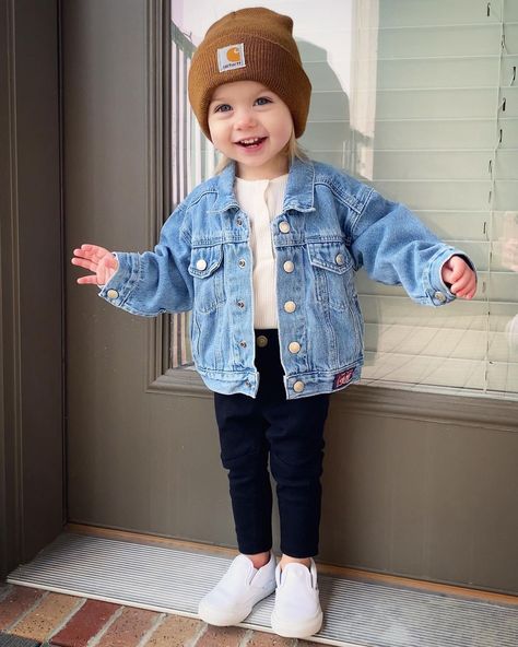 Wren on Instagram: “Happy Monday y’all 🤍 #toddler #wren #carhartt #cute” Wren And Jacquelyn, Salem Outfits, Carhartt Kids, Kids Carhartt, Boy Styles, Kid Outfits, Carhartt Beanie, Baby Fits