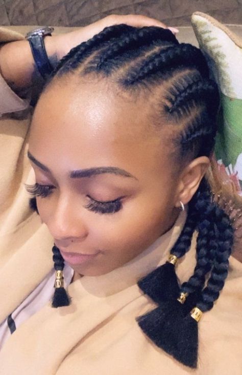 Boity Thulo is known for enjoying hairstyles that see her rocking long, flowing locks - She has opted for something a little different and is looking amazing - The rapper went for a natural dreads weave look that her fans are crazy about. #easyhairstyle #hairdesign #hairideas Big Lines Hairstyles African, Cornrows For Big Foreheads, African Lines Hairstyles, Braids For Big Foreheads African, Lines Braids Hairstyles, Braided Lines Hairstyles African, Braids Lines Hairstyles, Lines Hairstyles, Flat Twist Hairstyles