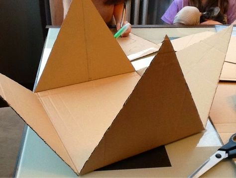 Ancient Egypt Crafts Projects, Pyramid Project Ideas, Pyramid School Project, Pyramid Craft, Ancient Egypt Display, Egypt Display, Pyramid Project, Egypt Vbs, Ancient Egypt Crafts