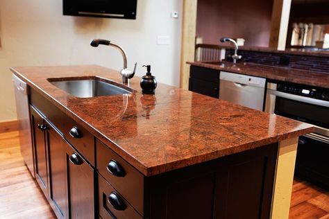 red granite countertop Red Granite Kitchen, Red Granite Countertops, Popular Granite Colors, Countertop Granite, Granite Kitchen Countertops, Countertop Inspiration, Tile Countertops Kitchen, Red Granite, Kitchen Technology