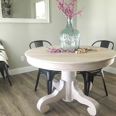 If you’re into DIY, but working on a budget then you NEED to be stalking Facebook marketplace and your local swap pages. I had been looking to change up the feel of our dining room decor, and really had my heart set on a round pedestal table with a gorgeous detailed base. If you’ve looked into purchasing a dining table with any sort of character then you’re well aware they can cost a small fortune. Diligent stalking of the marketplace let me to a table with a gorgeous base for a cool $75. SOLD. Upcycled Dining Table, Build A Farmhouse Table, Dining Table Makeover, Kitchen Table Makeover, Furniture Upcycle, Farmhouse Style Table, Diy Dining Table, Bleached Wood, Diy Dining