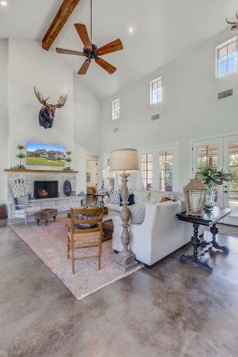 Texas Hill Country Farmhouse - All Over Solutions Concrete Floors Design, Cement Floor Ideas Living Room, Concrete Floors Farmhouse, Hill Country Farmhouse, Forest Farmhouse, Concrete Floors Living Room, Concrete Floors In House, Stained Floors, Granbury Texas