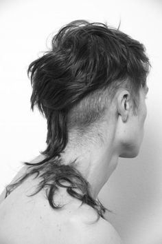 Modern rat tail Cash Heartbreak, Rat Tail Haircut, Heartbreak High, Tail Hairstyle, High Aesthetic, Mullet Haircut, Rat Tail, Punk Hair, Moustaches