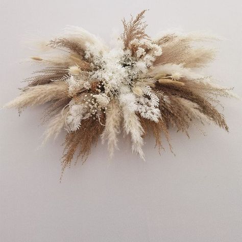 Pampas Grass Arch Arrangement, Artificial Flower Arch, Pampas Grass Arch, Dried Flower Diy, Flower Arch Wedding, Decorative Arch, Diy Wedding Arch, Dried Pampas, Wedding Arrangements