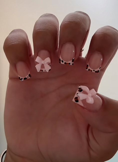 Nail Ideas For 6th Grade, Nails Middle School, Nails Acrylic For Kids, Cute Shorts Nails, Short Nails Inspo Simple, Nail Designs Hoco, Nail Inspo Square Short, Nails Short Y2k, Square Medium Nails