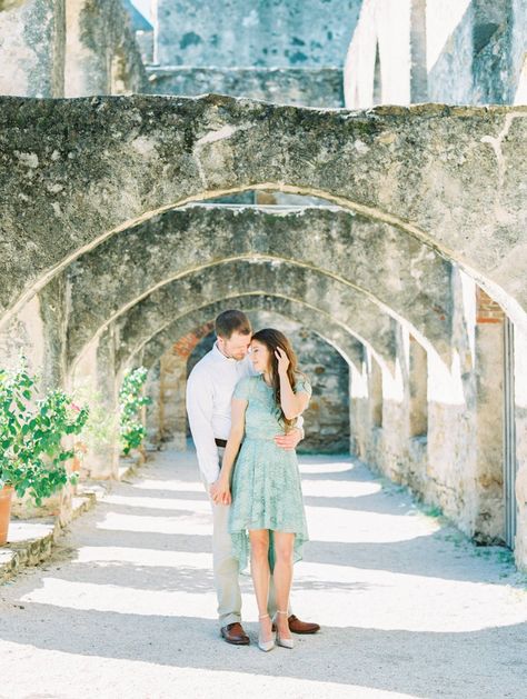 San Antonio Photoshoot, San Antonio Engagement Photos, Hotel Engagement Photos, Engagement Pictures Ideas, Oxford Exchange, Biltmore Wedding, San Antonio Photography, San Antonio Missions, Biltmore Hotel