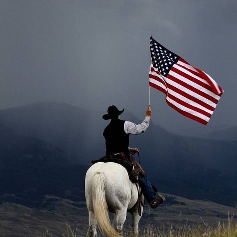 Americana Aesthetic, Cowboy Aesthetic, Cowgirl Magazine, Southern Life, Western Life, Western Aesthetic, Baby Cowboy, Do What Is Right, Old Glory